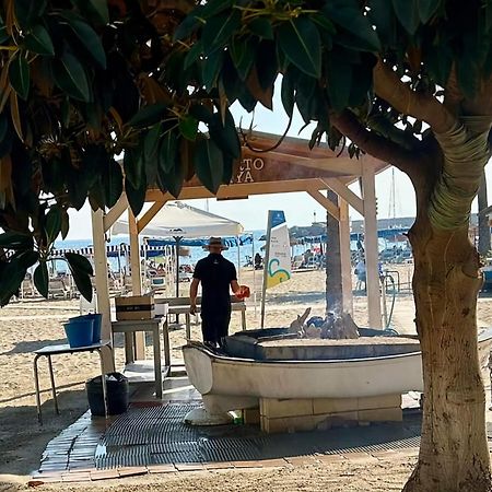 Luxury Beachfront Apartment With Pool, Sauna, Fitness And Gym In Province Malaga, Andalusia ミハス エクステリア 写真