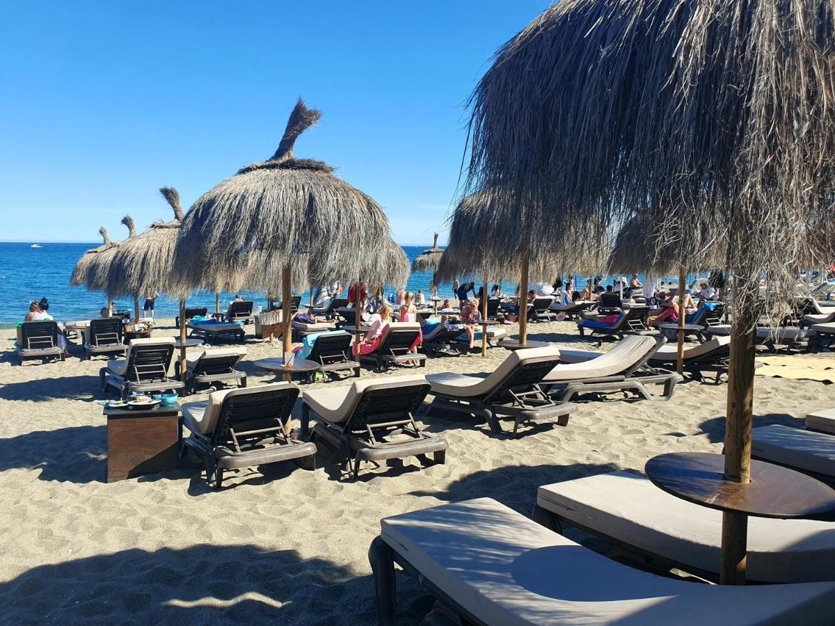 Luxury Beachfront Apartment With Pool, Sauna, Fitness And Gym In Province Malaga, Andalusia ミハス エクステリア 写真