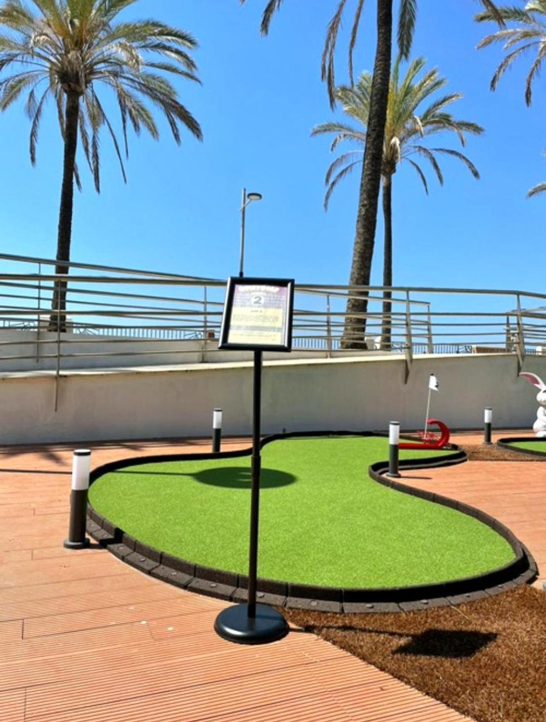 Luxury Beachfront Apartment With Pool, Sauna, Fitness And Gym In Province Malaga, Andalusia ミハス エクステリア 写真